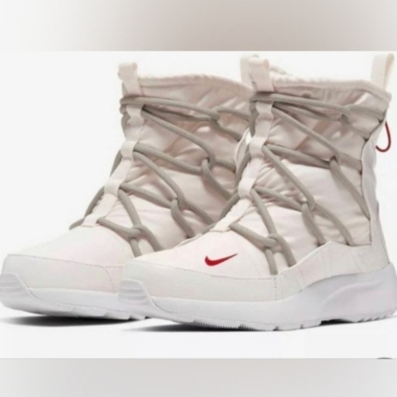 💎 HP 💎  Nike Tanjun High Rise Boots size 8 for Women - Picture 10 of 10